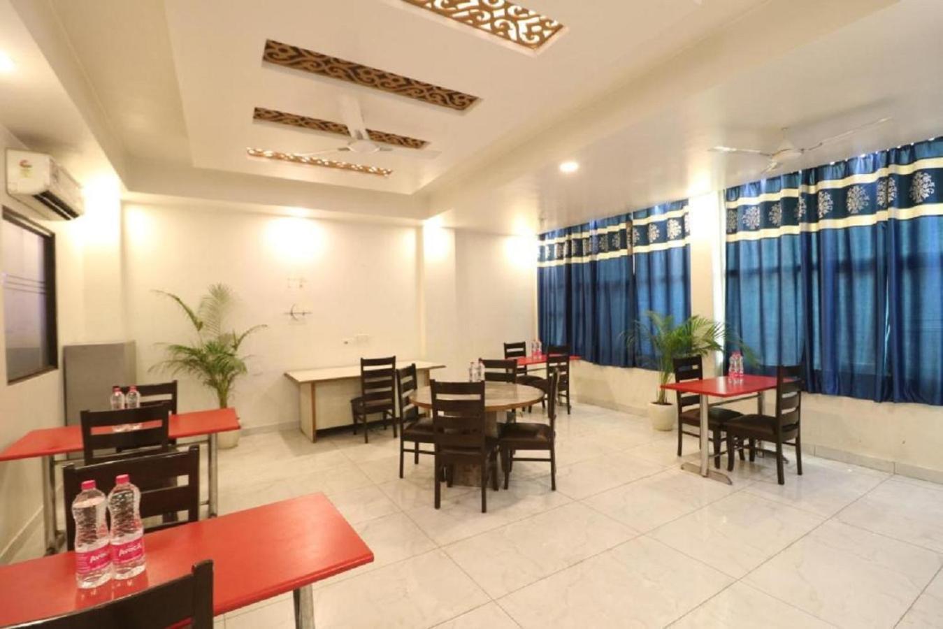 Airport Hotel Classic Park Νέο Δελχί Εξωτερικό φωτογραφία